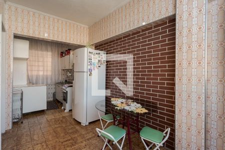 Apartamento para alugar com 113m², 2 quartos e sem vagaCozinha e Área de Serviço