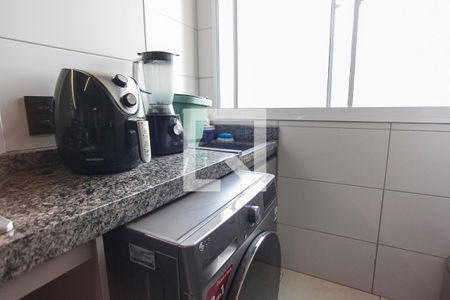 Apartamento para alugar com 60m², 2 quartos e 1 vaga Apartamento para alugar com 60m², 2 quartos e 1 vagaCozinha