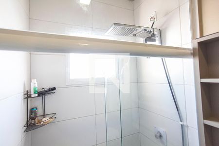 Apartamento para alugar com 60m², 2 quartos e 1 vaga Apartamento para alugar com 60m², 2 quartos e 1 vagaBanheiro da Suite