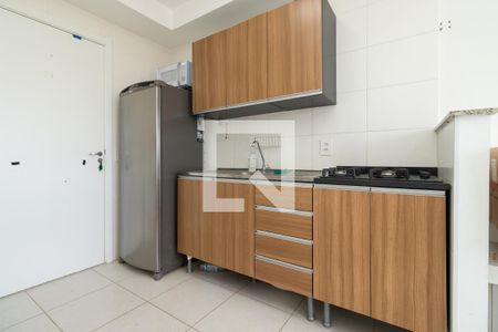 Sala/Cozinha de apartamento para alugar com 1 quarto, 28m² em Vila Ema, São Paulo
