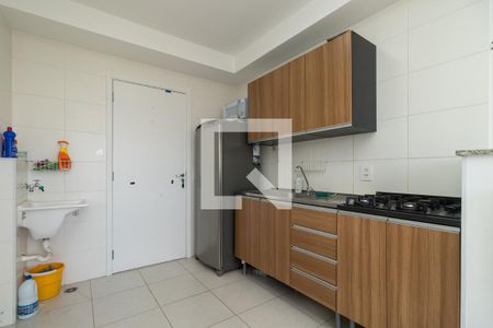 Sala/Cozinha de apartamento para alugar com 1 quarto, 28m² em Vila Ema, São Paulo