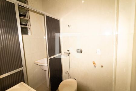 Banheiro de apartamento para alugar com 1 quarto, 44m² em Leblon, Rio de Janeiro