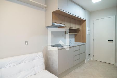 Cozinha de kitnet/studio à venda com 1 quarto, 28m² em Bela Vista, São Paulo
