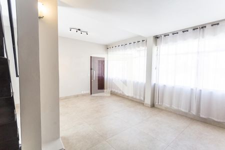 Sala 1 de apartamento para alugar com 3 quartos, 170m² em Santo Antônio, Belo Horizonte