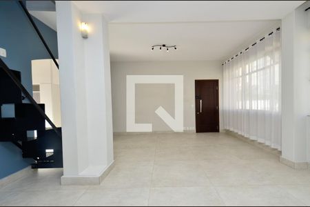 Sala de apartamento para alugar com 3 quartos, 170m² em Santo Antônio, Belo Horizonte