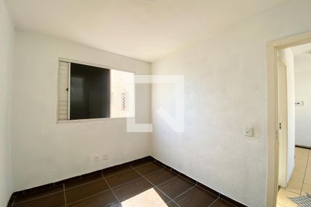 Quarto 2 de apartamento à venda com 2 quartos, 45m² em Padroeira, Osasco