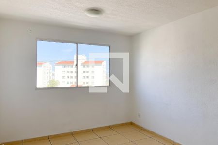Sala de apartamento à venda com 2 quartos, 45m² em Padroeira, Osasco