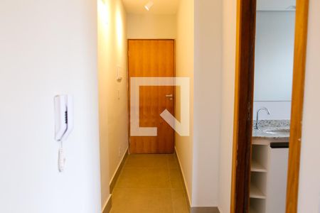 Entrada de apartamento para alugar com 1 quarto, 38m² em Vila Príncipe de Gales, Santo André