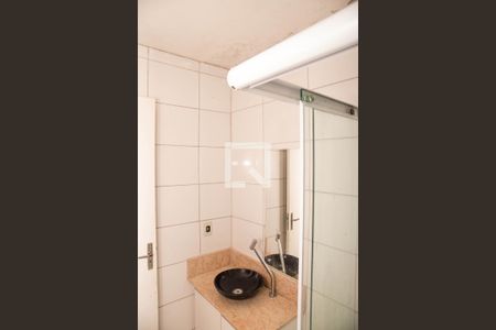 Apartamento à venda com 44m², 2 quartos e 1 vaga Apartamento à venda com 44m², 2 quartos e 1 vagaBanheiro