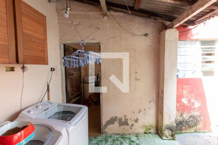 Casa à venda com 200m², 4 quartos e 4 vagasLavanderia