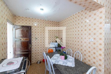 Casa à venda com 200m², 4 quartos e 4 vagasCozinha 1