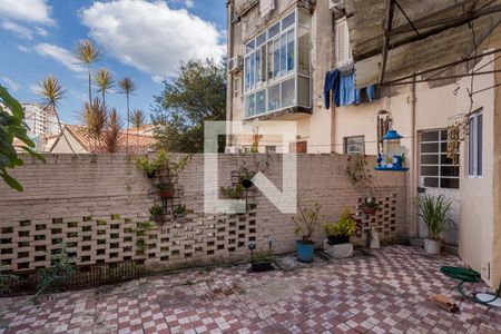 Apartamento à venda com 70m², 2 quartos e sem vagaÁrea externa