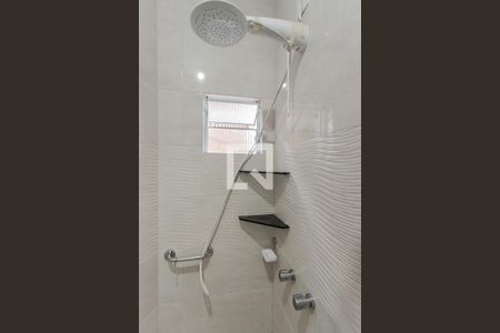 Banheiro da Suíte de apartamento à venda com 2 quartos, 70m² em Petrópolis, Porto Alegre