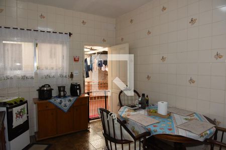 Casa à venda com 124m², 5 quartos e 1 vagaCozinha