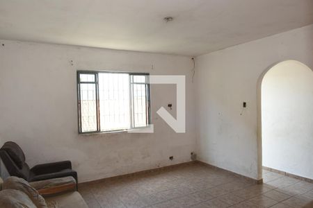 Casa à venda com 124m², 5 quartos e 1 vagaSala - Edícula