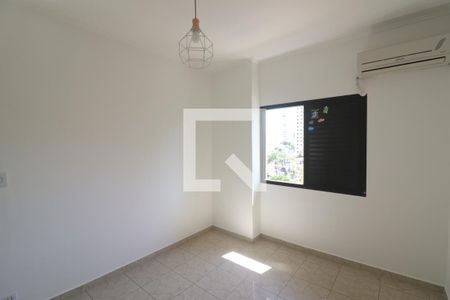 Apartamento à venda com 140m², 3 quartos e 2 vagasQuarto 2 