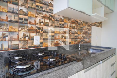 Cozinha de apartamento para alugar com 2 quartos, 43m² em Morro Santana, Porto Alegre
