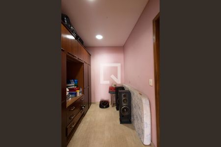 Casa à venda com 429m², 4 quartos e 2 vagasQuarto 2 (Suíte)