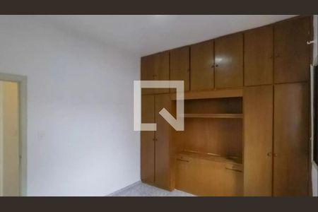 Casa à venda com 3 quartos, 300m² em Ipiranga, São Paulo