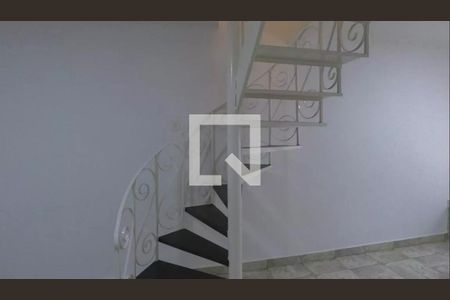 Casa à venda com 3 quartos, 300m² em Ipiranga, São Paulo