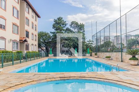 Apartamento para alugar com 66m², 3 quartos e 1 vagaÁrea comum - Piscina