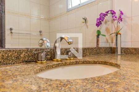 Apartamento para alugar com 66m², 3 quartos e 1 vagaBanheiro