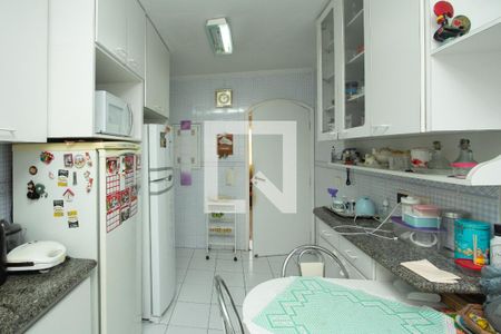 Apartamento à venda com 126m², 3 quartos e 2 vagas Apartamento à venda com 126m², 3 quartos e 2 vagasCozinha