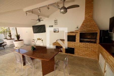 Casa à venda com 500m², 5 quartos e 3 vagasChurrasqueira