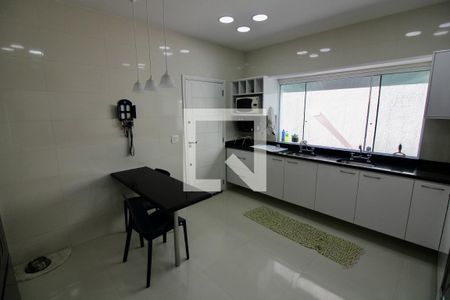 Casa à venda com 500m², 5 quartos e 3 vagasCozinha