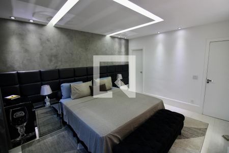 Casa à venda com 500m², 5 quartos e 3 vagasSuíte 1