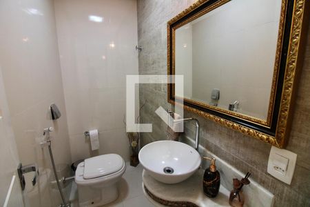 Casa à venda com 500m², 5 quartos e 3 vagasLavabo 