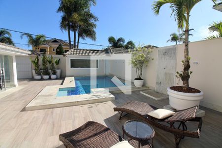 Casa à venda com 500m², 5 quartos e 3 vagasPiscina