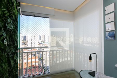 Apartamento à venda com 52m², 2 quartos e 1 vaga Apartamento à venda com 52m², 2 quartos e 1 vagaVaranda