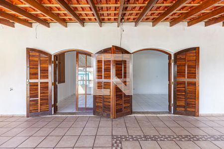 Casa para alugar com 200m², 3 quartos e 2 vagasVarando do Quarto 1 / Quarto 2