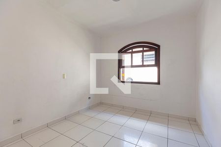 Casa para alugar com 200m², 3 quartos e 2 vagasSuite