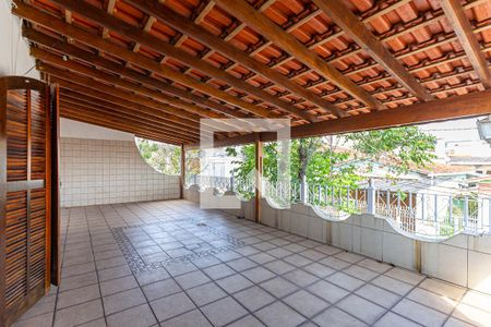 Casa para alugar com 200m², 3 quartos e 2 vagasVarando do Quarto 1 / Quarto 2