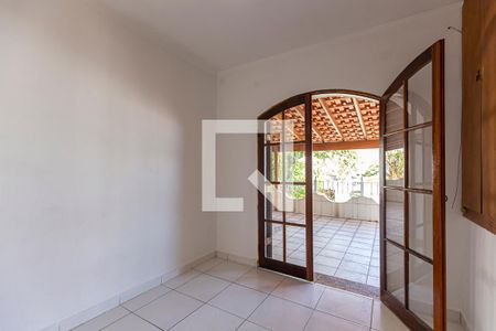 Casa para alugar com 200m², 3 quartos e 2 vagasQuarto 1