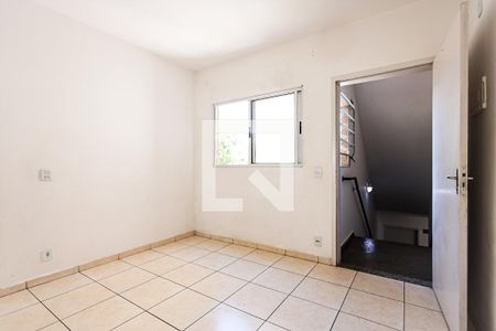 Sala de apartamento para alugar com 2 quartos, 40m² em Outeiro de Passárgada, Cotia