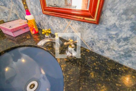 Casa à venda com 308m², 3 quartos e 3 vagas Casa à venda com 308m², 3 quartos e 3 vagasSuíte