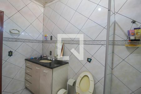 Casa à venda com 308m², 3 quartos e 3 vagas Casa à venda com 308m², 3 quartos e 3 vagasBanheiro