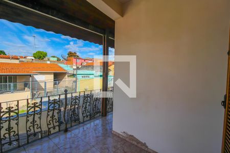 Casa à venda com 308m², 3 quartos e 3 vagas Casa à venda com 308m², 3 quartos e 3 vagasSacada do Quarto 3