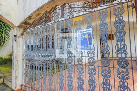 Casa à venda com 308m², 3 quartos e 3 vagas Casa à venda com 308m², 3 quartos e 3 vagasPlaquinha