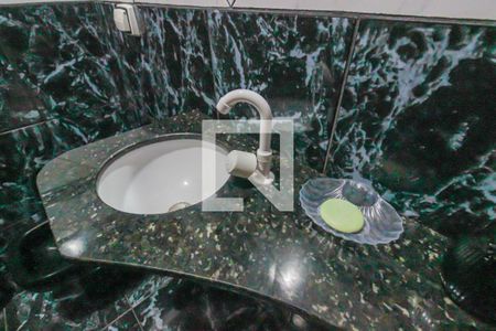 Casa à venda com 308m², 3 quartos e 3 vagas Casa à venda com 308m², 3 quartos e 3 vagasLavabo