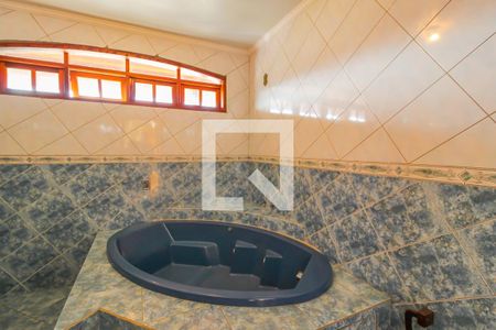 Casa à venda com 308m², 3 quartos e 3 vagas Casa à venda com 308m², 3 quartos e 3 vagasSuíte