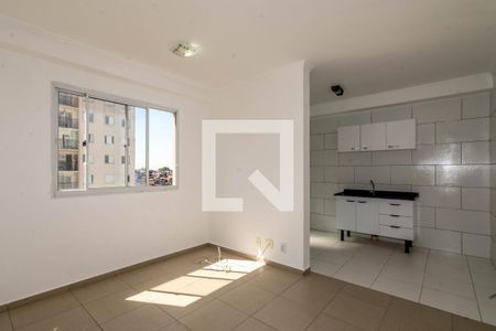 Sala de apartamento para alugar com 2 quartos, 43m² em Cocaia, Guarulhos