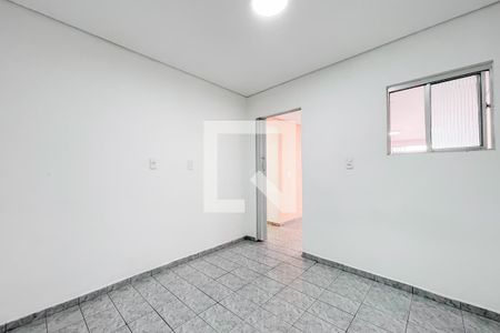 Quarto 1 de casa para alugar com 2 quartos, 150m² em Jardim Roberto, Osasco