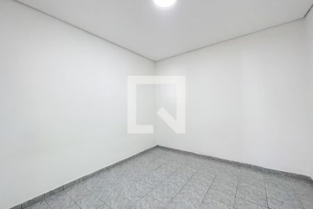 Quarto 1 de casa para alugar com 2 quartos, 150m² em Jardim Roberto, Osasco