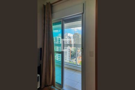 Apartamento para alugar com 138m², 3 quartos e 3 vagasVista da Suíte 1