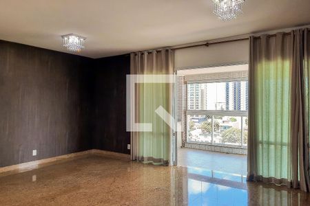 Apartamento para alugar com 138m², 3 quartos e 3 vagasSala