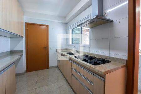 Apartamento para alugar com 138m², 3 quartos e 3 vagasCozinha